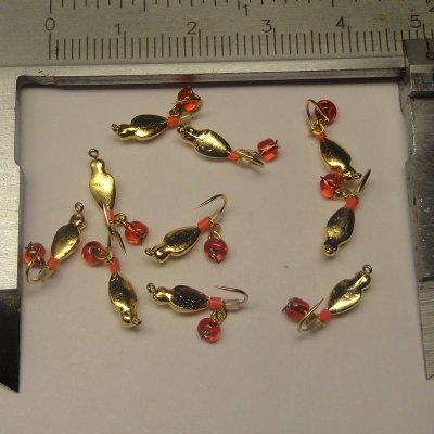 Nymf - Guld med Kedja Röd Pärla - 3 mm